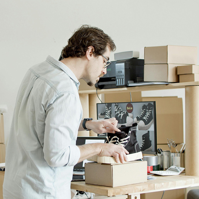 E-Commerce & Marketplaces
